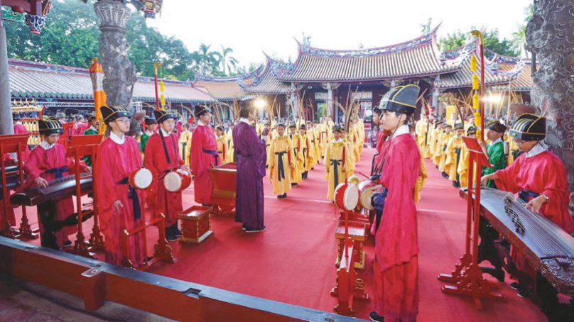 古禮祭孔 闡揚尊師重道